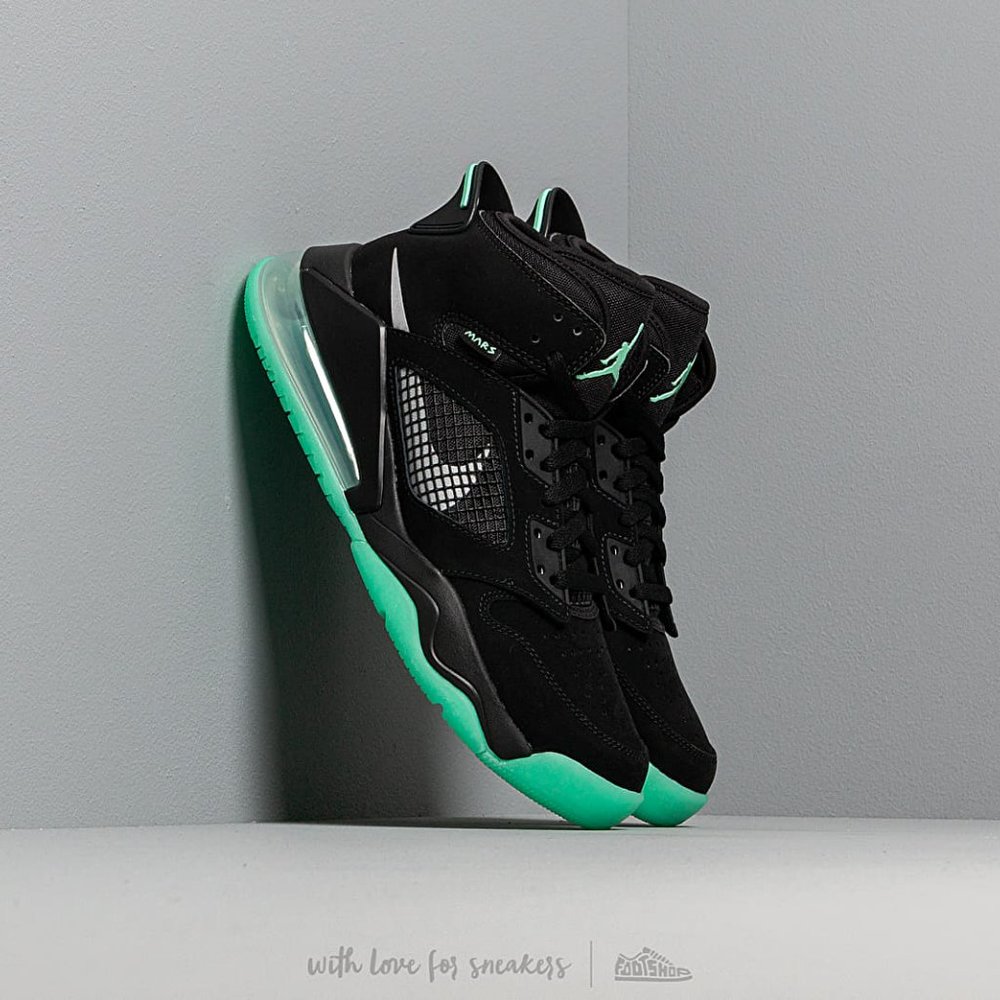 Nike Jordan Mars 270 Green Glow in the Dark